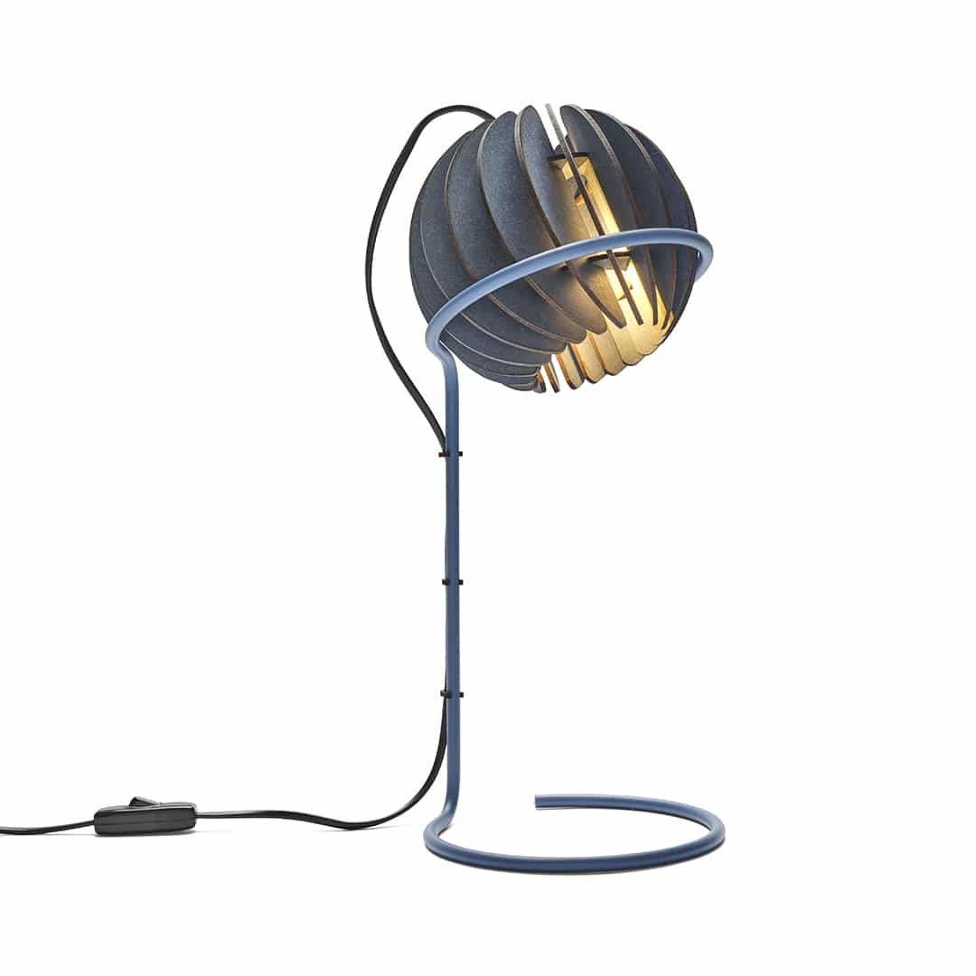 Atmosphere bureaulamp - bureaulamp in de kleur Deep Blue van Van Tjalle en Jasper