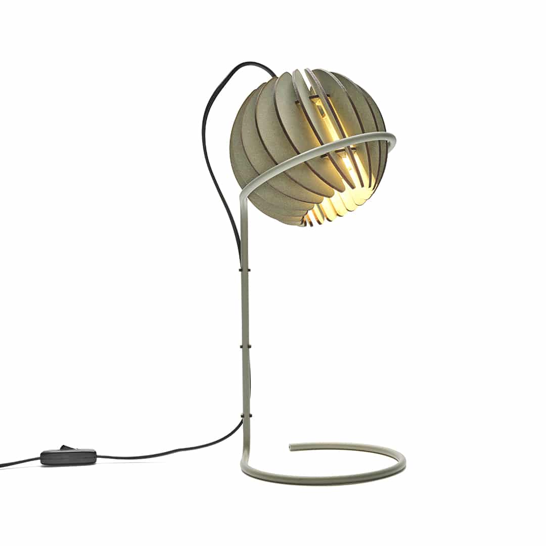 Atmosphere bureaulamp - bureaulamp in de kleur Dirty Mint van Van Tjalle en Jasper