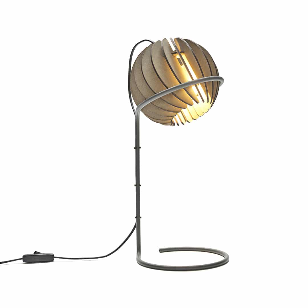 Atmosphere bureaulamp - bureaulamp in de kleur Soft Grey van Van Tjalle en Jasper